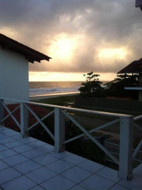 Casa incrível na Beira Mar de Itapoá/ SC